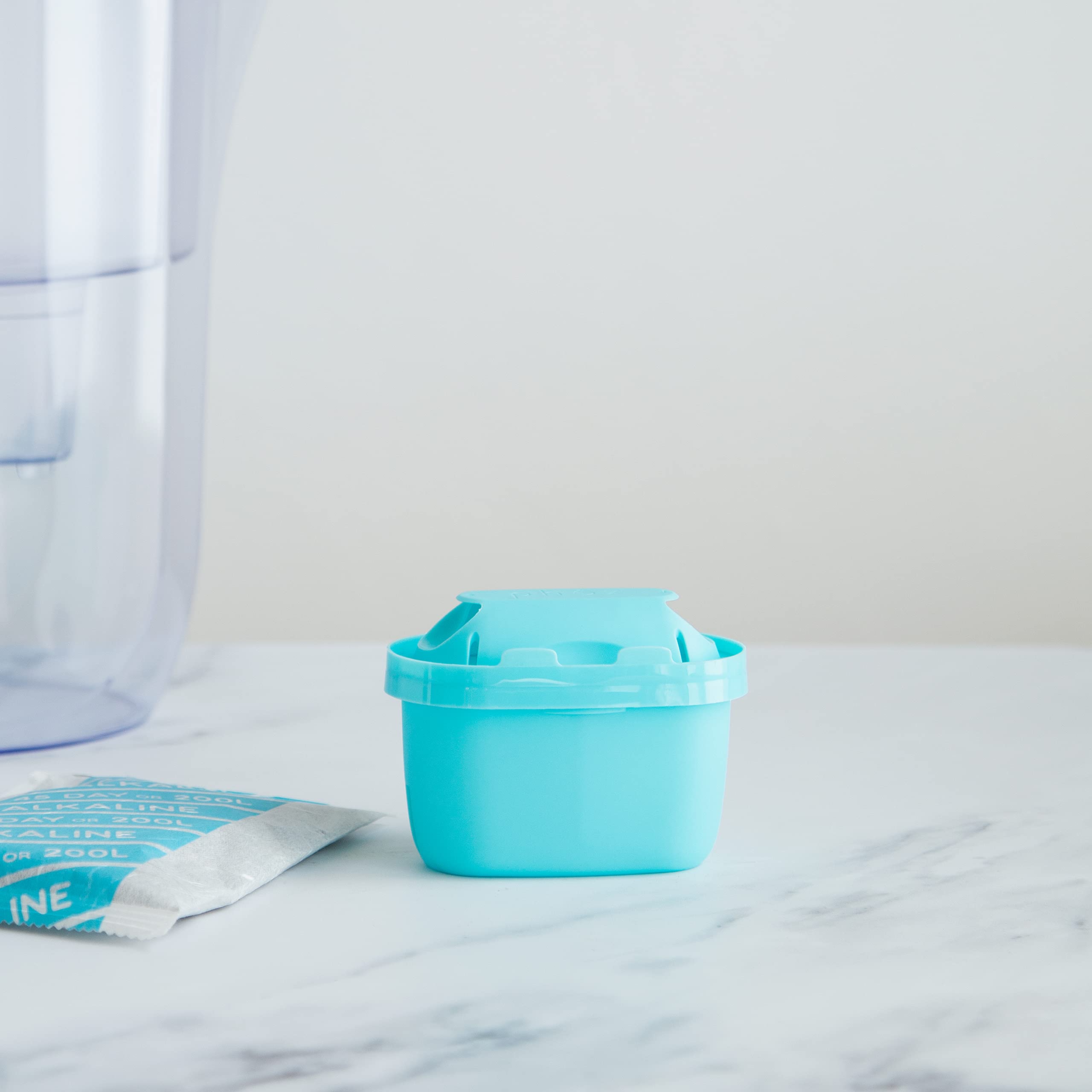 Brita Compatible - Eco Refillable and Reusable Filter Cartridge, Alkaline, Added Magnesium and Alkalinity Compatible with Maxtra and Maxtra+ (Alkaline)