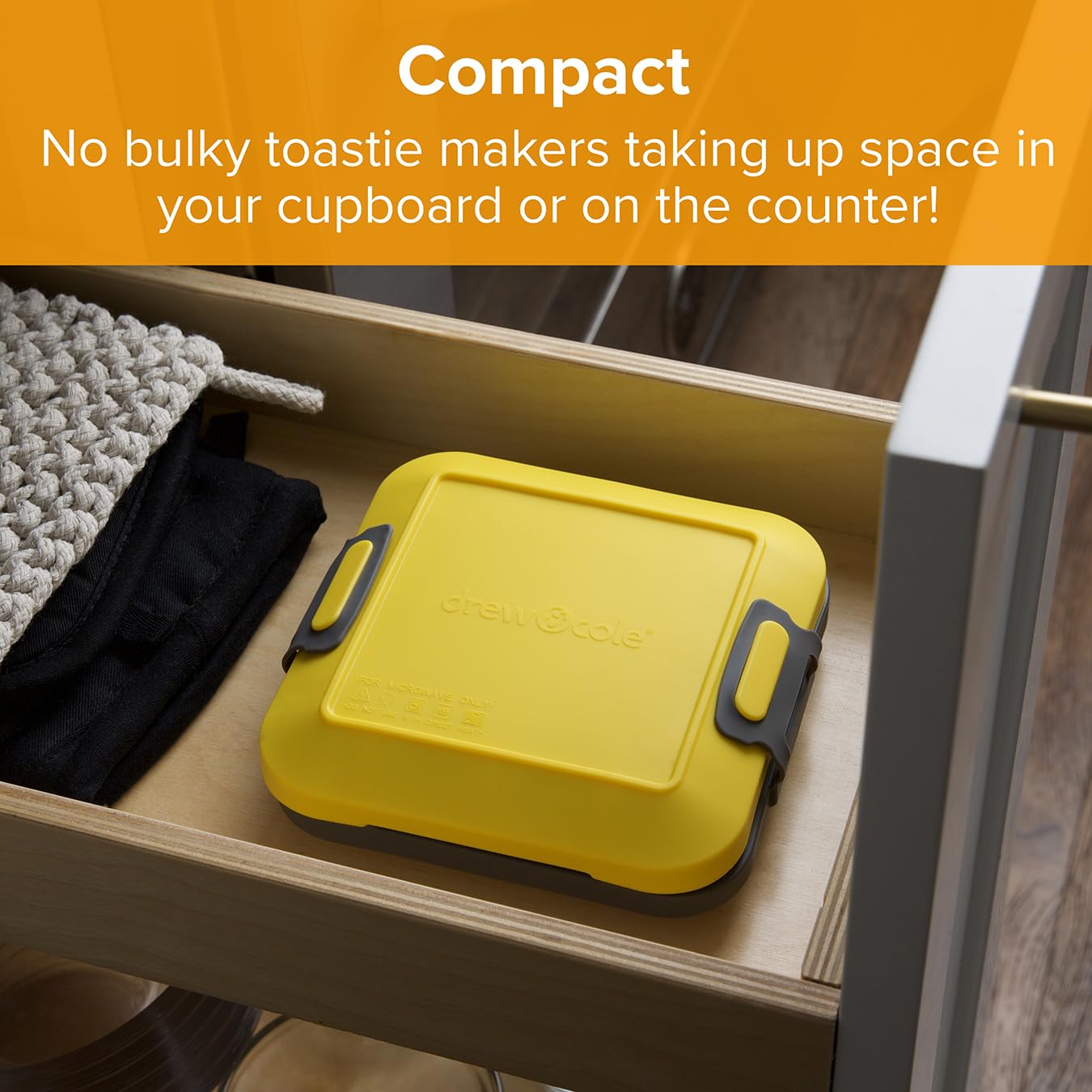 Clever Microwave Toastie Maker with Thermawave Grill Plates - Extra Crispy Toasties & Panini Maker - Thick Metal Non-Stick Plates for Crunchy Sandwiches - No Soggy Results - Compact & Dishwasher Safe