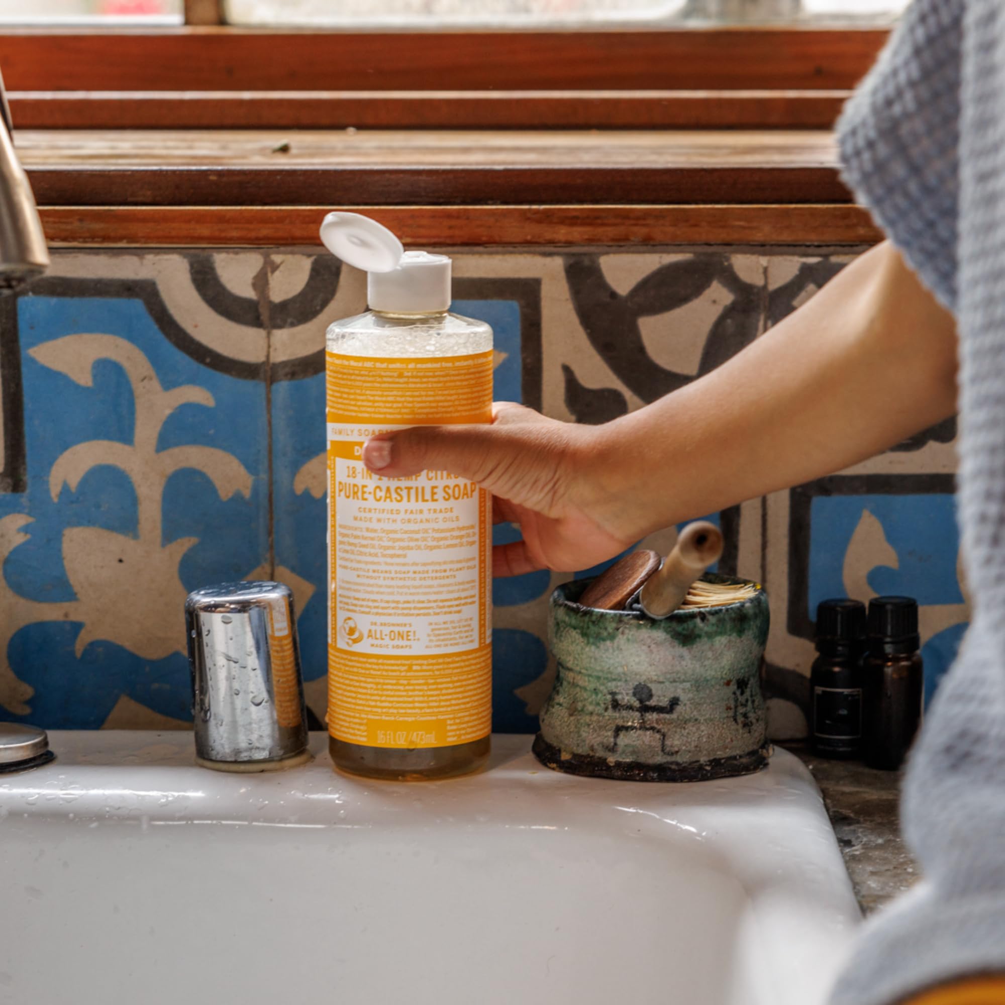 Dr Bronner's 946 ml Organic Citrus Castile Liquid Soap